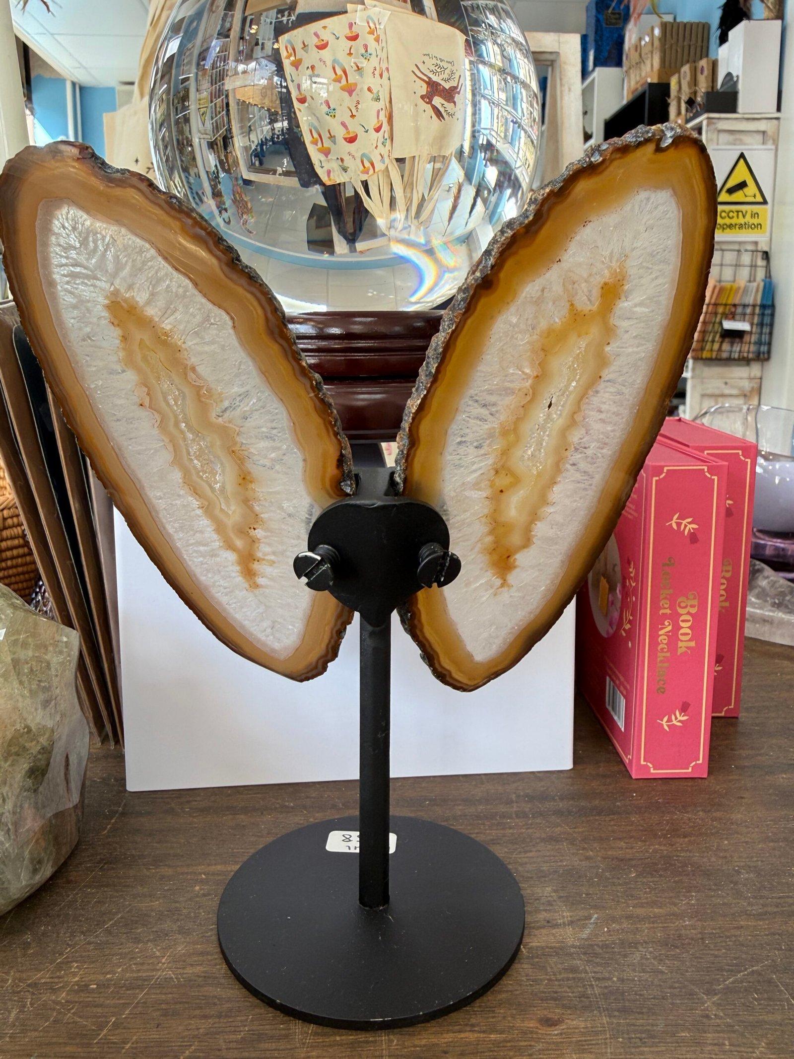 Agate Slice Butterfly on Custom Stand - Image 2