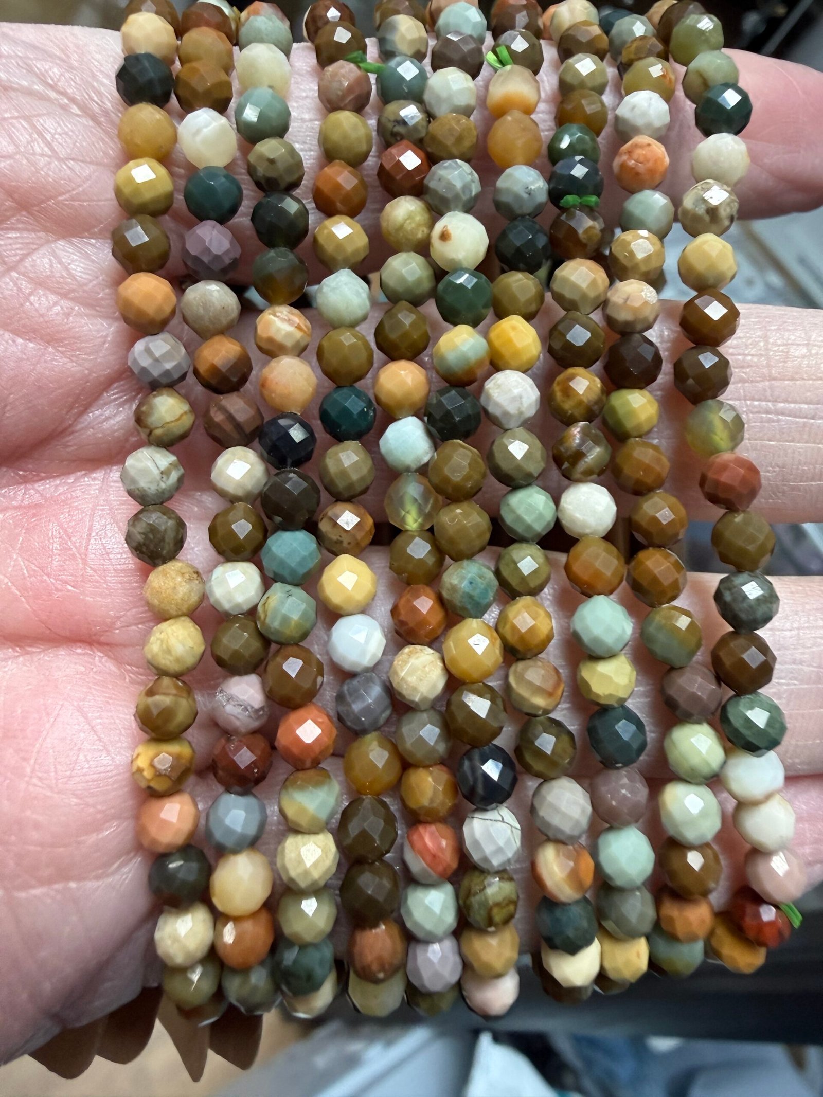 Faceted Alashan Agate Bracelet - Image 2
