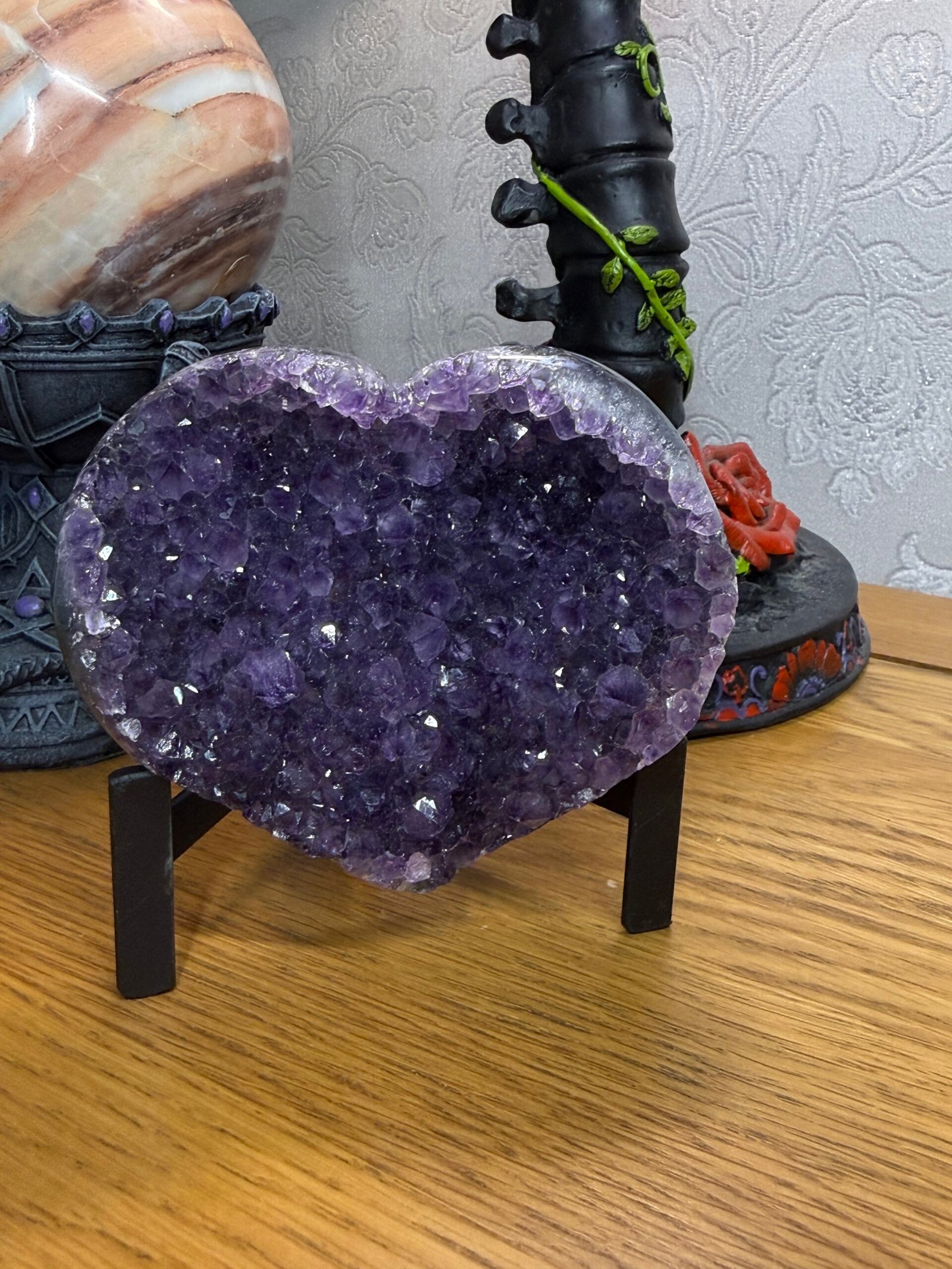 Druse Amethyst Heart- Uruguay
